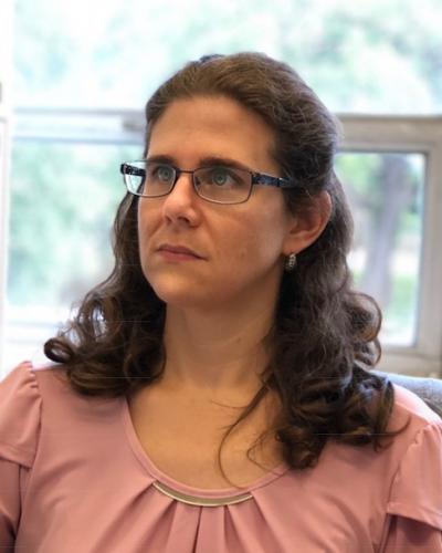 Photo of Elizabeth Scott